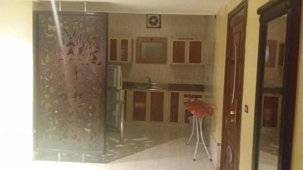 مسكن العائلة للشقق المفروشة 0*, Jiddah